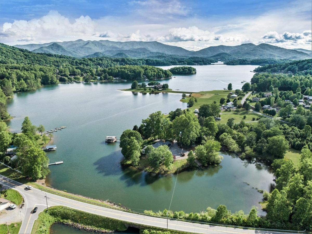 Tranquille Resort Hiawassee Exterior foto