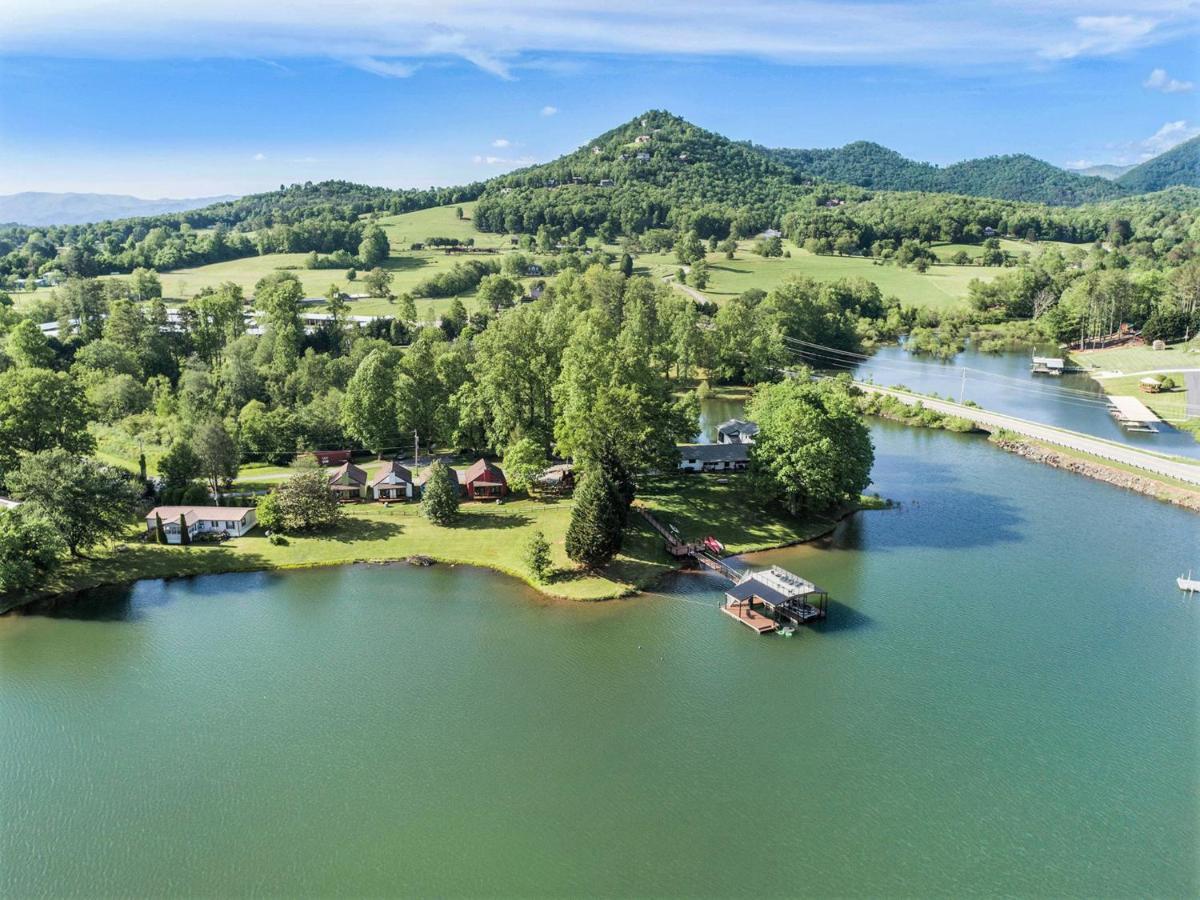 Tranquille Resort Hiawassee Exterior foto